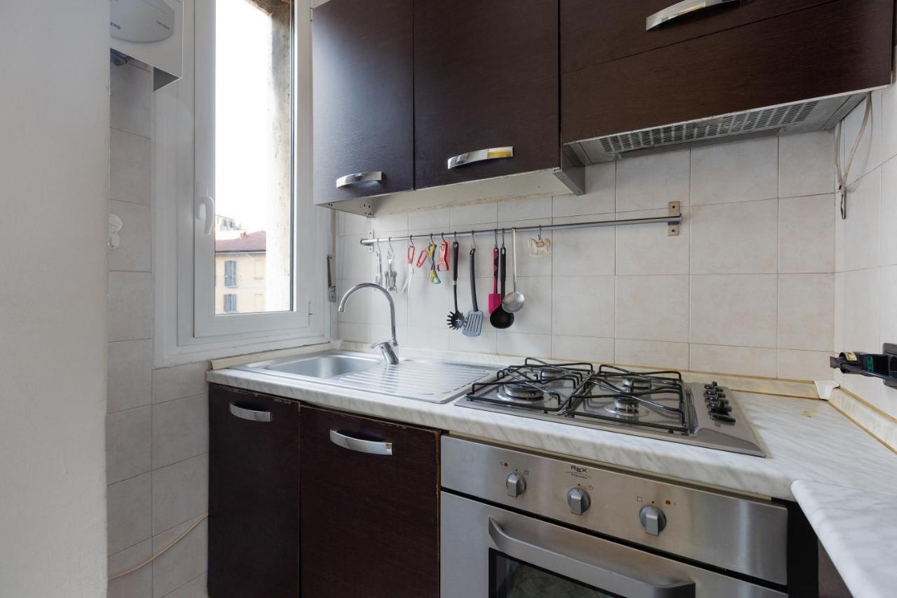 Apartment With Balcony - 50 M Far From M1 Pasteur Milão Exterior foto